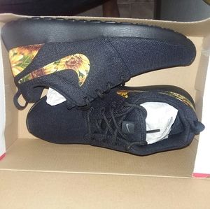 Custom Made Sunflower Nike Roshe Ones 